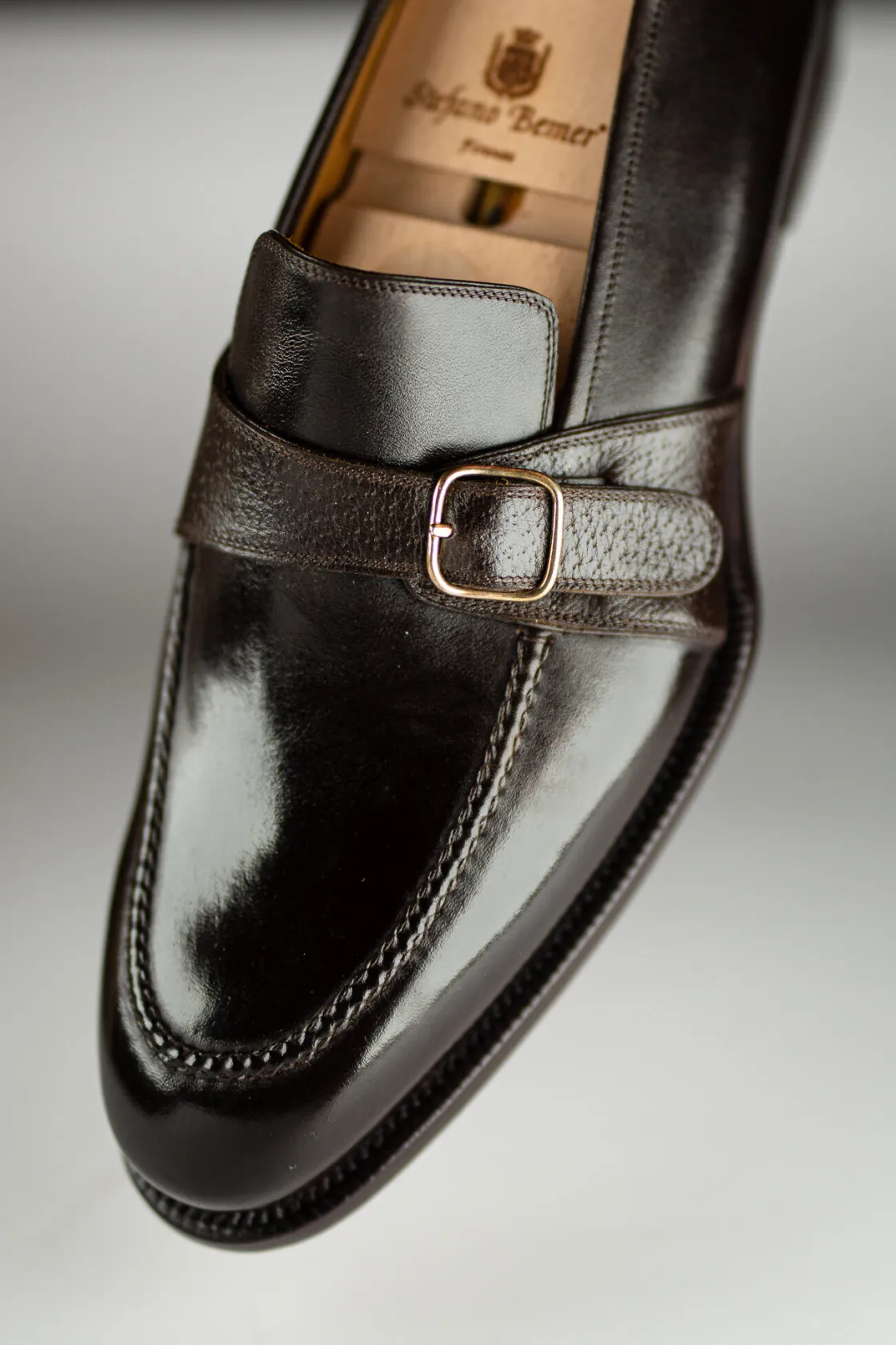 Store The Anthology Khamai Loafers by Stefano Bember for - Espresso